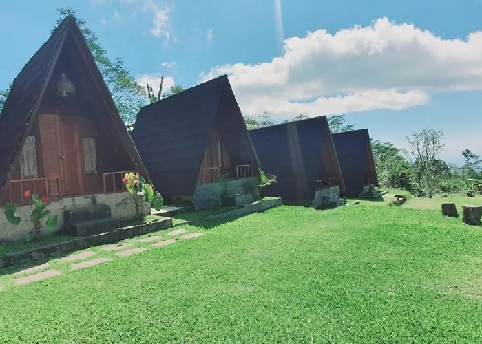 Puncak Giri Glamping & Camp